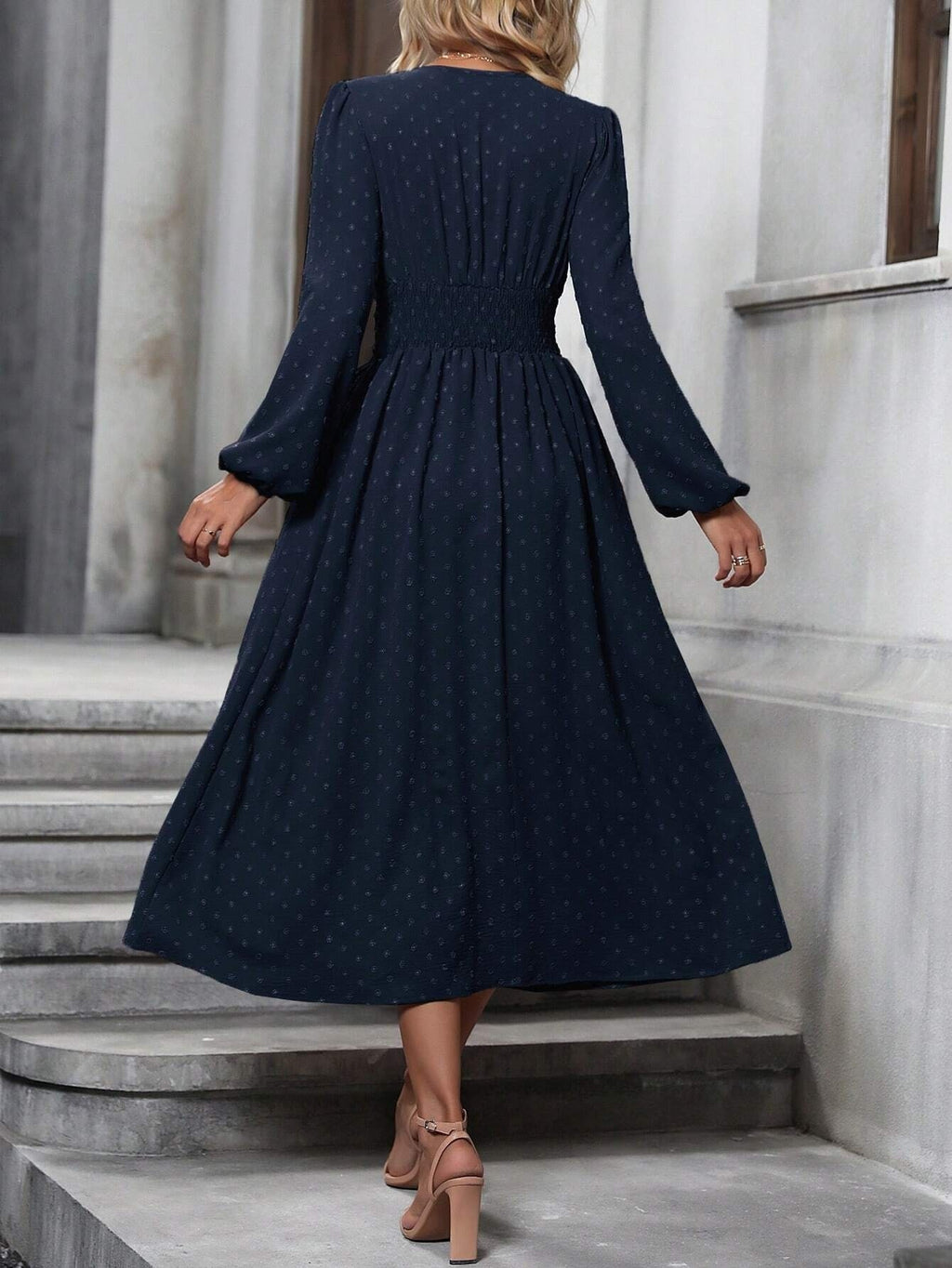 Elegant V-Neck Ruched Waist Long Sleeve Midi Dress