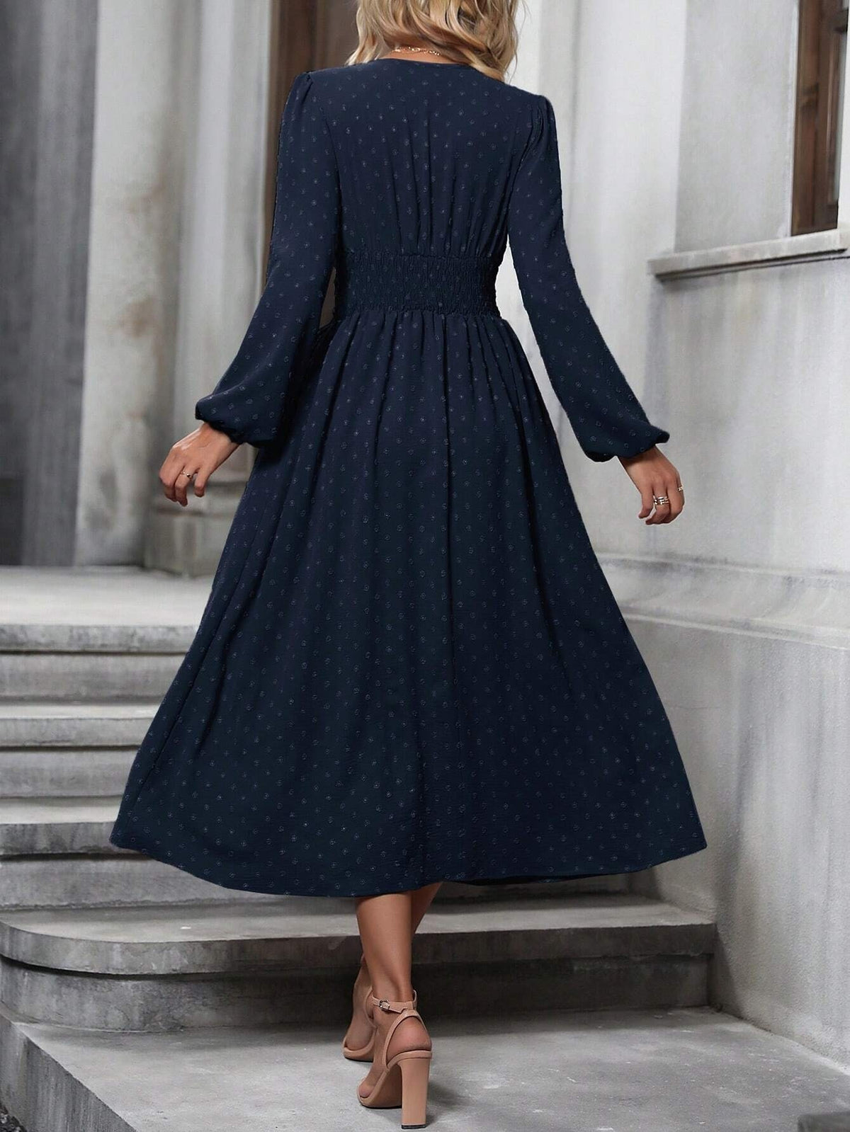 Elegant V-Neck Ruched Waist Long Sleeve Midi Dress